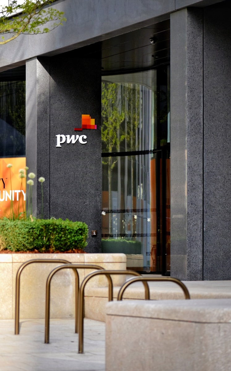 PwC L der De Negocios Sobre Los Objetivos De Fusiones Y Adquisiciones 